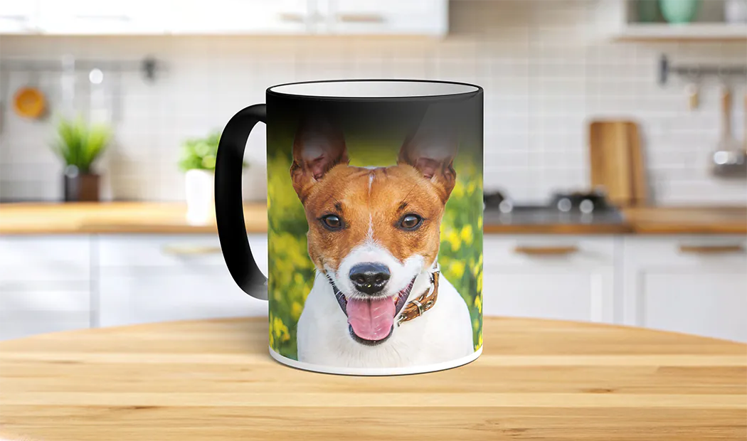 Tazza magica personalizzata di Printerpix che cambia con il calore e rivela la foto personalizzata della coppia