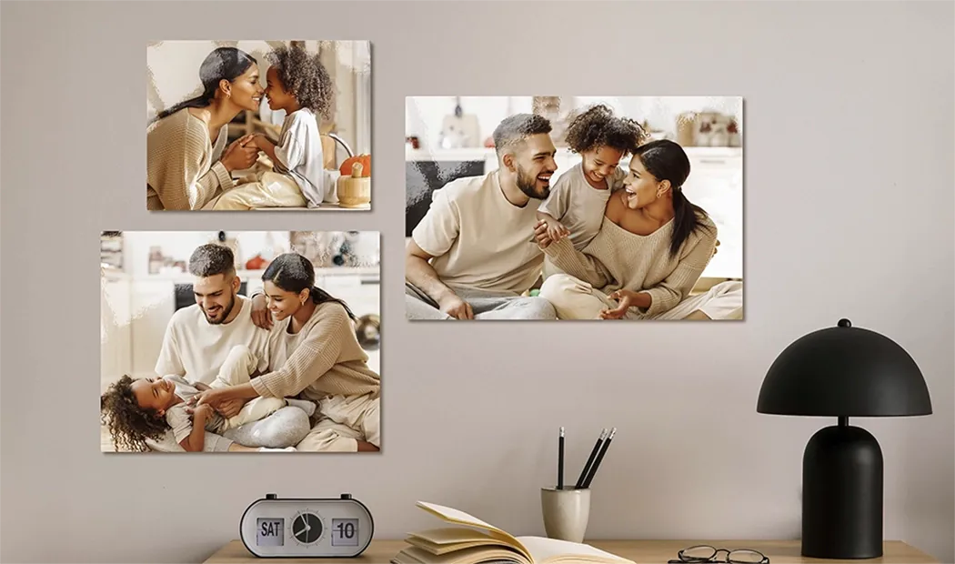 Pila di stampe fotografiche personalizzate dal servizio di stampa fotografica online di Printerpix