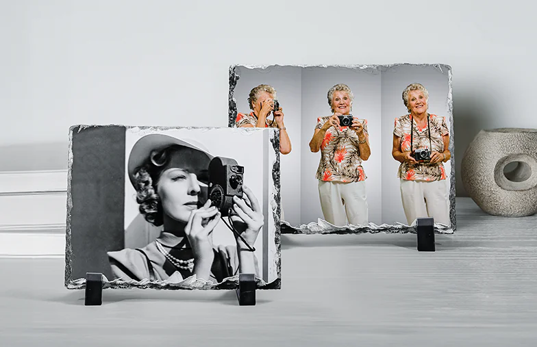 Ardesia Fotografica in Pietra|Ardesia in pietra con foto di famiglia|vista laterale dell'ardesia in pietra con bambino, mamma e papà|due giovani stampati su una pietra|Regalo personalizzato Pietra con immagine stampata