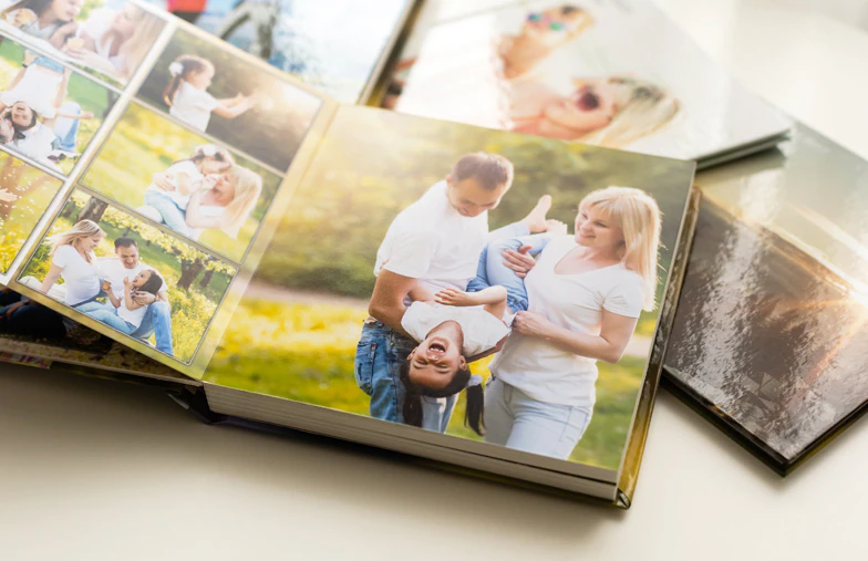 Libro fotografico di famiglia