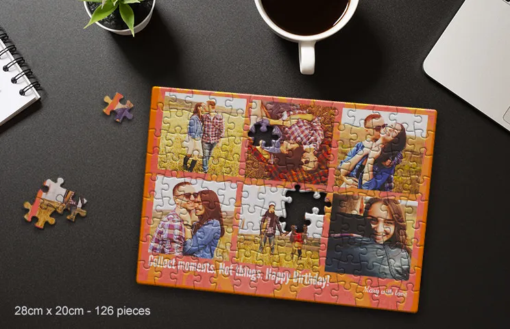 Puzzle di cartone di due ragazze