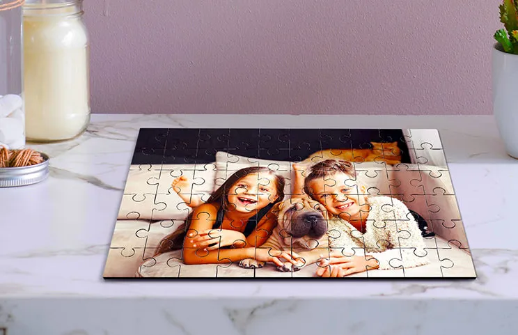 Puzzle in legno di bambini e animali domestici