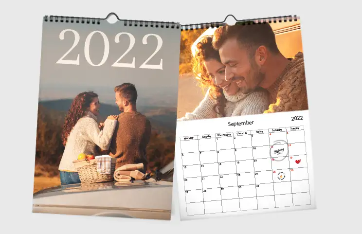 Calendario da parete A3 2020 appeso con design fotografico personalizzato di printerpix