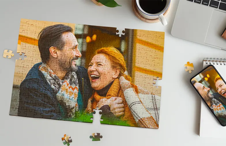 Puzzle personalizzato con una coppia felice. Crea un regalo unico con la tua foto!
